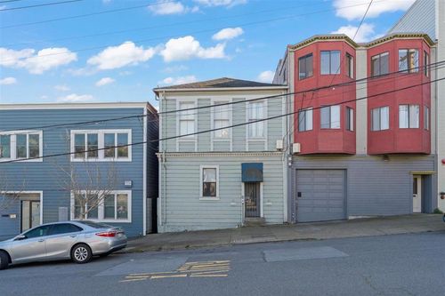 19 Joost Ave, San Francisco, CA, 94131-3209 | Card Image