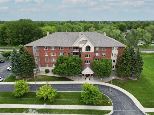 apt-103-8445 Manor Ave, Munster, IN, 46321-2286 | Card Image