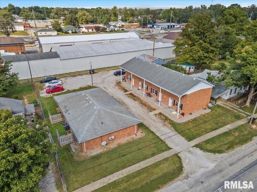 507 Washington St, Pawnee, IL, 62558-9512 | Card Image