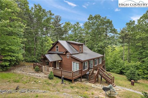 1158 Staghorn Rd, Purlear, NC, 28665-8875 | Card Image