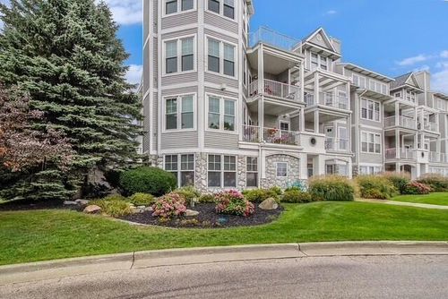 1-300 S Rath Ave, Ludington, MI, 49431-3003 | Card Image