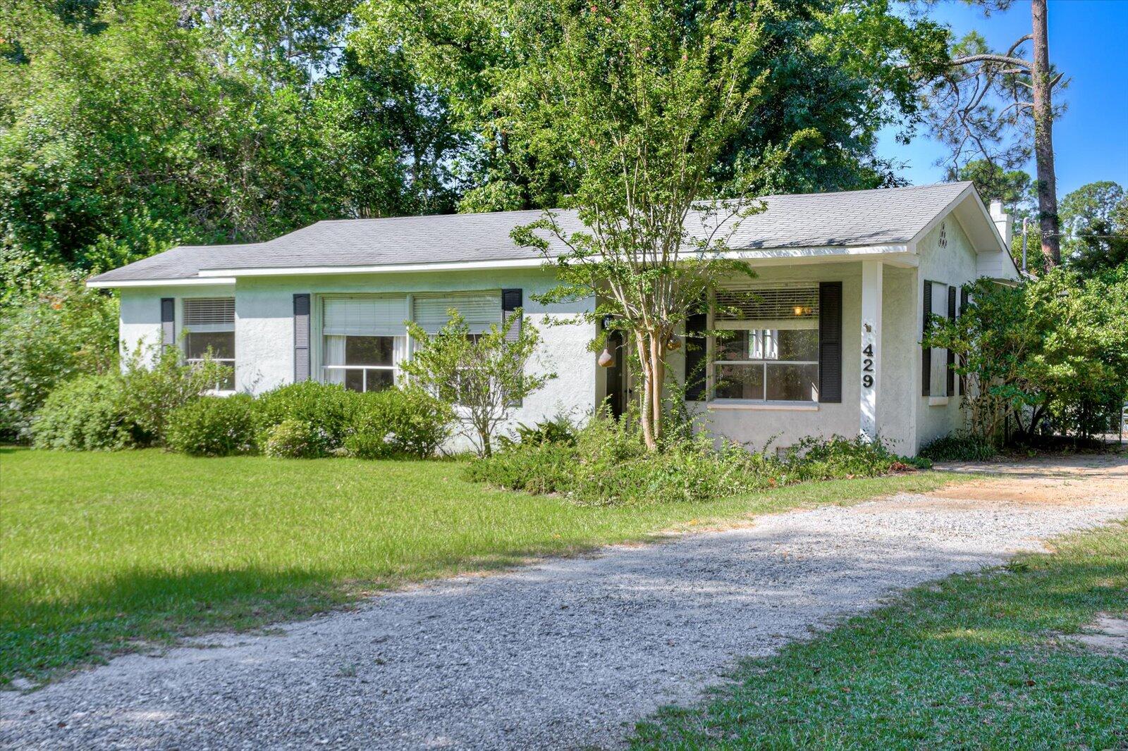 Pine St, Waynesboro, GA 30830