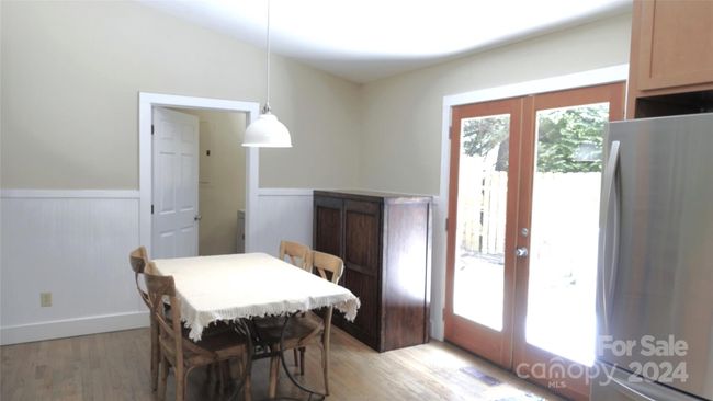 18 - 16-18 Cowan Ln, House other with 4 bedrooms, 4 bathrooms and null parking in Fairview NC | Image 5