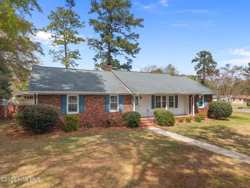 2212 Longleaf Pine Dr, Kinston, NC, 28504-7221 | Card Image