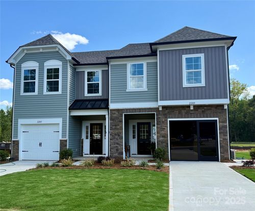 8a-2205 Gladwyne Pl, Charlotte, NC, 28269-5249 | Card Image