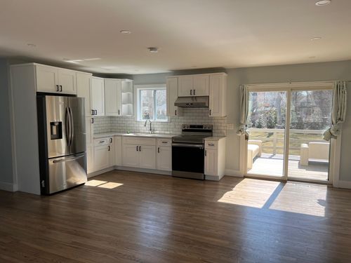 99 W Tiana Rd, Hampton Bays, NY, 11946-3720 | Card Image
