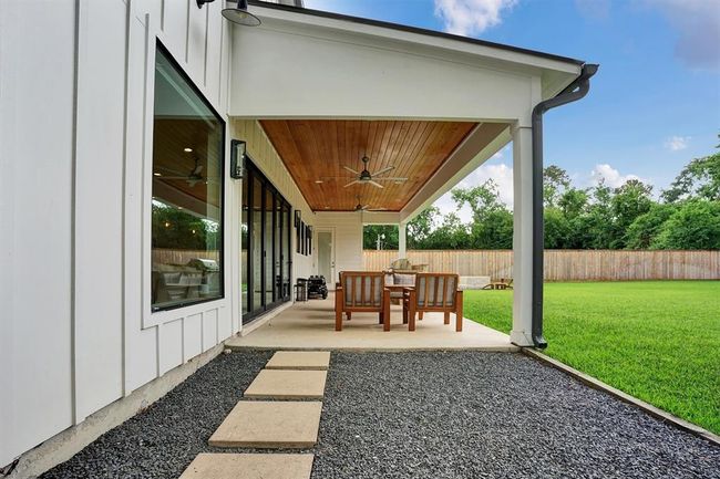 9115 Hammerly Blvd, House other with 4 bedrooms, 4 bathrooms and null parking in Houston TX | Image 42