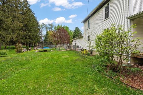 200 Forrest Ave, Denver, IA, 50622-9730 | Card Image