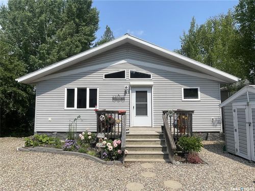 73 Makwa Dr, Loon Lake, SK, S0M1L0 | Card Image