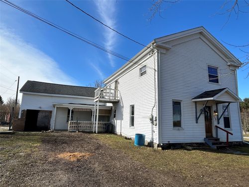 438 Circuit St, Waterford, PA, 16441-9748 | Card Image