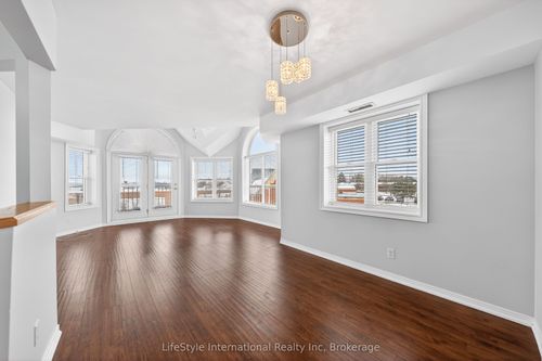 306-208 Silvercreek Pky N, Guelph, ON, N1H8H2 | Card Image