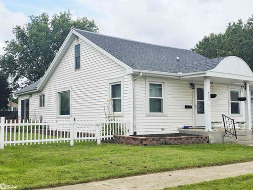 235 W 3rd St, Garner, IA, 50438-1203 | Card Image