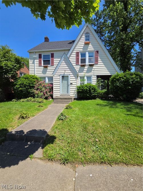1405 Villa Dr, South Euclid, OH, 44121-2903 | Card Image