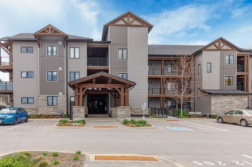 305-12 Beckwith Lane, Blue Mountains, ON, L9Y0A4 | Card Image