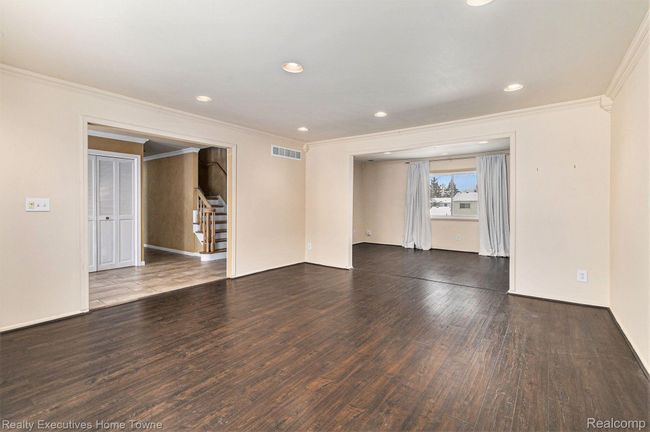 4819 Thorntree Dr, House other with 4 bedrooms, 3 bathrooms and null parking in West Bloomfield MI | Image 5