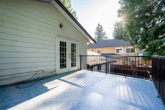 15045 92 Avenue, House other with 4 bedrooms, 3 bathrooms and 12 parking in Surrey BC | Image 29