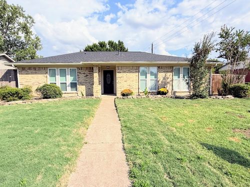 352 Westwood Ct, Coppell, TX, 75019-5829 | Card Image
