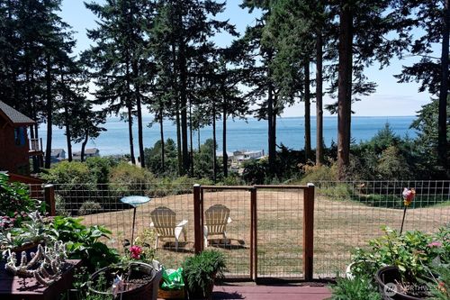 6454 Admiralty Way, Freeland, WA, 98249-9569 | Card Image
