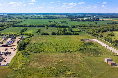 1 American Way, LAKE MILLS, WI, 53551 | Card Image