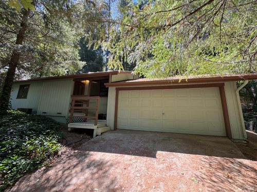 15835 Bottle Rock Rd, Cobb, CA, 95426-1470 | Card Image