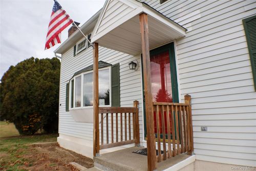 45 Tina Ln, Hopewell Junction, NY, 12533-5119 | Card Image