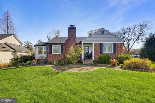 2107 Edmondson Ave, CATONSVILLE, MD, 21228-4209 | Card Image