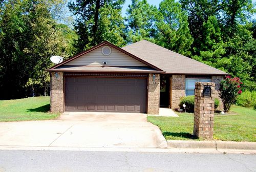 42 Bracey Circle, Little Rock, AR, 72204 | Card Image