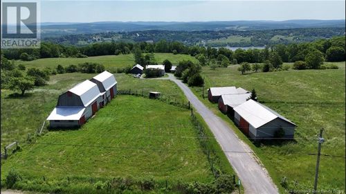 76 Hill Rd, Kingston, NB, E5N1H4 | Card Image