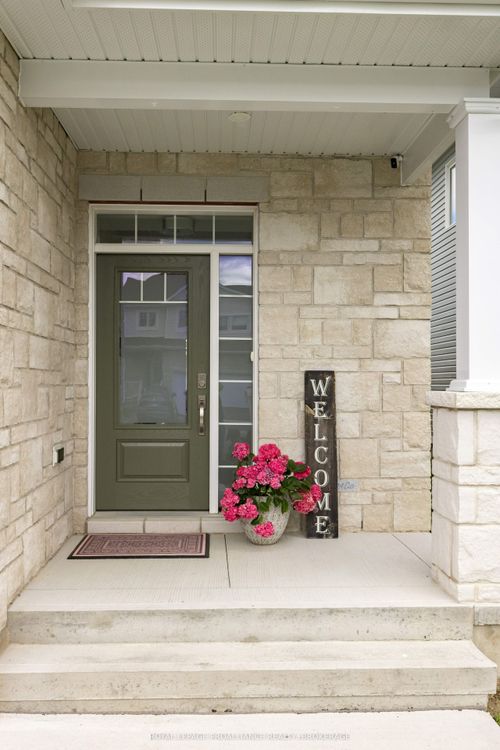 332 Buckthorn Dr, Kingston, ON, K7P0S1 | Card Image