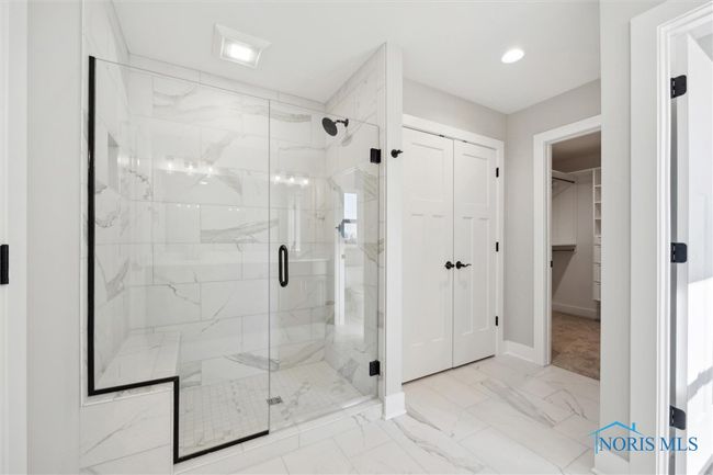 105 Kinloch Drive, House other with 4 bedrooms, 4 bathrooms and 2 parking in Perrysburg OH | Image 22