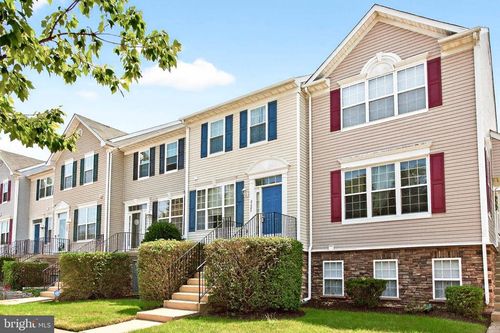 8605 Willow Leaf Ln, ODENTON, MD, 21113-3415 | Card Image