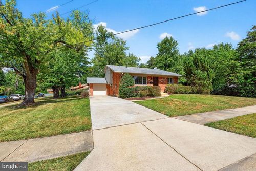 10421 Darby St, FAIRFAX, VA, 22030-3602 | Card Image