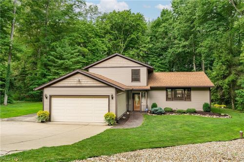 563 Kapity Dr, Mogadore, OH, 44260-9534 | Card Image