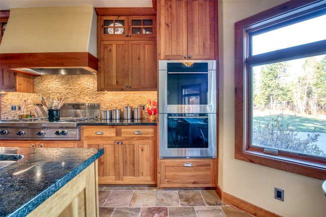 2291 Meridian Rd, House other with 5 bedrooms, 3 bathrooms and null parking in Victor MT | Image 27