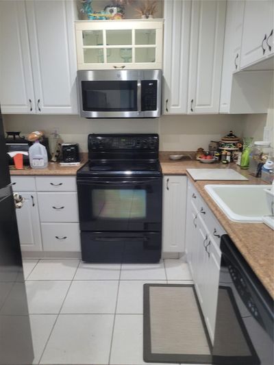 416 - 4805 Nw 35th St, Condo with 2 bedrooms, 2 bathrooms and null parking in Lauderdale Lakes FL | Image 1