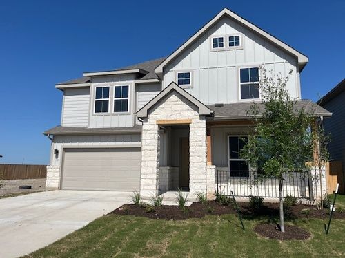 105 Greinhert Dr, Taylor, TX, 76574-3158 | Card Image