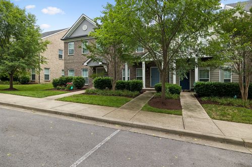 c-340C Lakeside Park Dr, Hendersonville, TN, 37075-4777 | Card Image