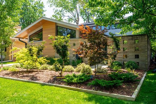 10201 W Park Ridge Avenue, Wauwatosa, WI, 53222 | Card Image
