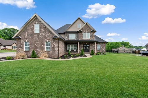 8761 Creekstone Ln, Alvaton, KY, 42122-7811 | Card Image