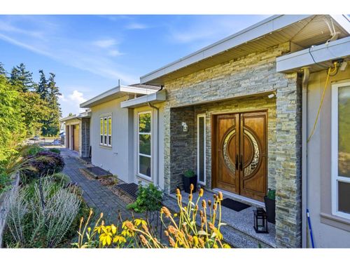 12528 52a Ave, Surrey, BC, V3X3K3 | Card Image