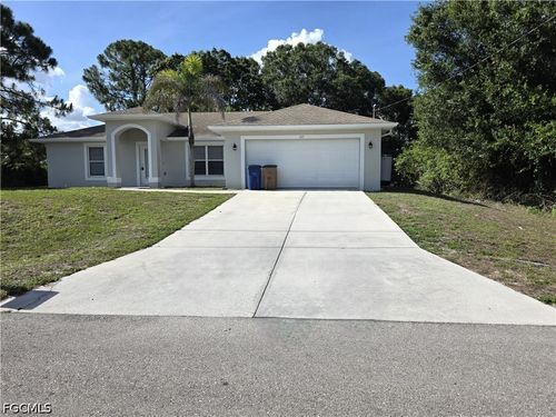841 Calumet St E, Lehigh Acres, FL, 33974-9513 | Card Image