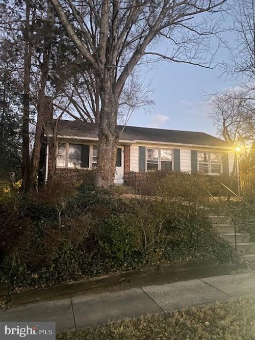 9403 Ewing Dr, BETHESDA, MD, 20817-2435 | Card Image