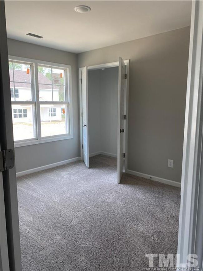 606 N Dickson St, House detached with 3 bedrooms, 3 bathrooms and null parking in Raeford NC | Image 19