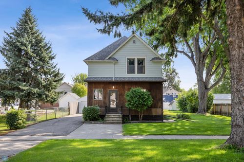 231 8th Ave N, Casselton, ND, 58012-3334 | Card Image