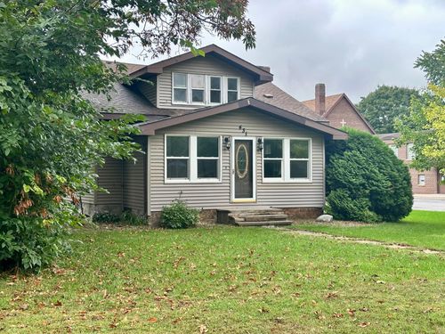 431 Douglas Ave E, Hector, MN, 55342-1046 | Card Image