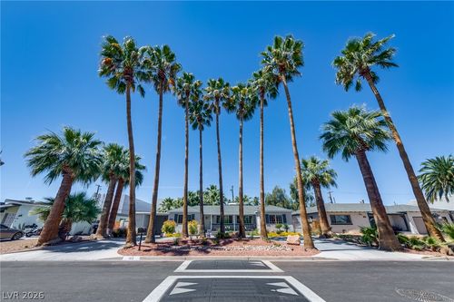 1112 5th Pl, Las Vegas, NV, 89104-1414 | Card Image