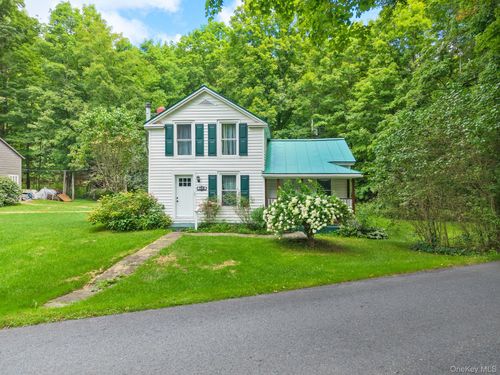150 Pleasant Valley Rd, Fultonham, Fulton, NY, 12071 | Card Image