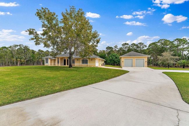 3726 185 Th Trl, House other with 4 bedrooms, 2 bathrooms and null parking in Loxahatchee FL | Image 4