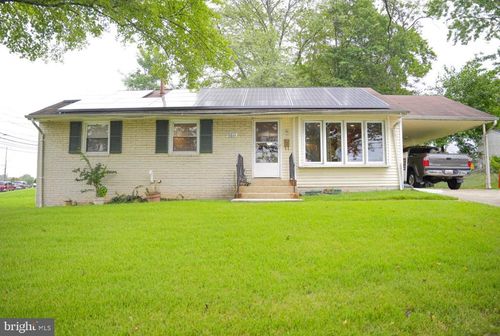 6611 Lamont Dr, NEW CARROLLTON, MD, 20784-3347 | Card Image