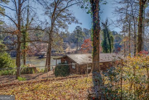 126 Shannon Way, Jackson, GA, 30233-4360 | Card Image